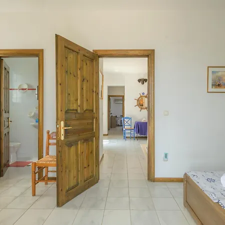 Olive Tree Horizon * Pylos