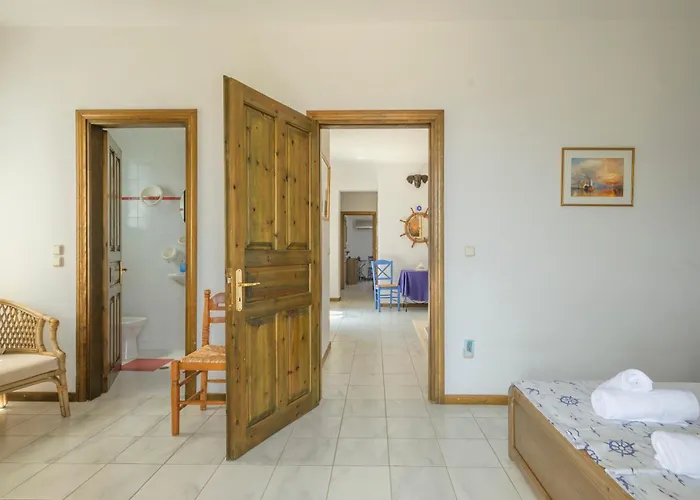 Olive Tree Horizon * Пилос